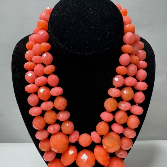 Kate Spade 3 Strand “Give It A Swirl” Bold Orange Faceted Beaded Necklace - Picture 2 of 3
